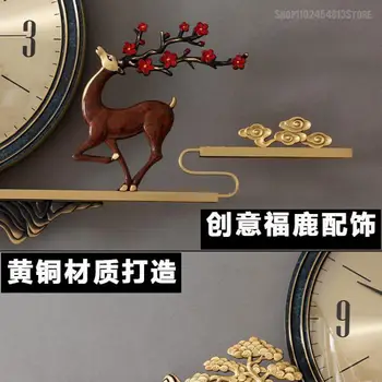 Новый китайский стиль Латунные настенные часы Гостиная Бытовая мода Креативные Высококачественные настенные Декоративные кварцевые часы Современный свет